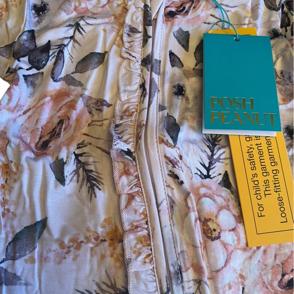 NWT Posh Peanut Harlow Ruffle Zipper One Piece Footie Size 12-18 Mos - Picture 4 of 9